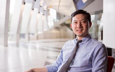 Professor Si Ming Man
