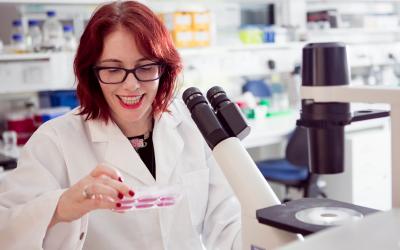 Associate Professor Leonie Quinn