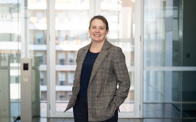 Associate Professor Alisa Glukhova